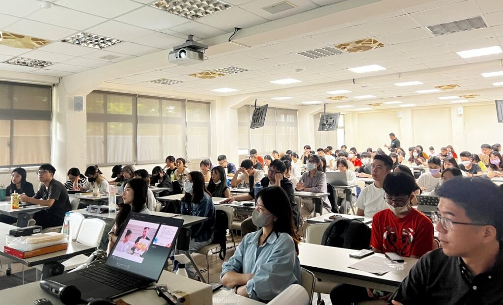 2024年「奇．想設計大賽」規劃全台工業設計系所共21場說明會。