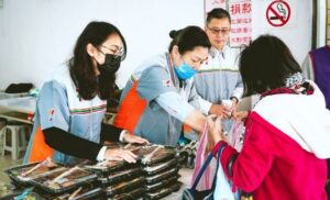 統一超商首創愛心便當認捐