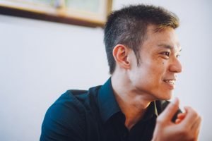 作家臥斧